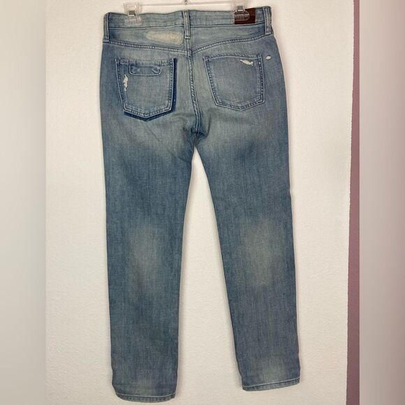 Holding Horses Anthropologie perfectly patched and distressed jeans runs big🫶 - Picture 2 of 14